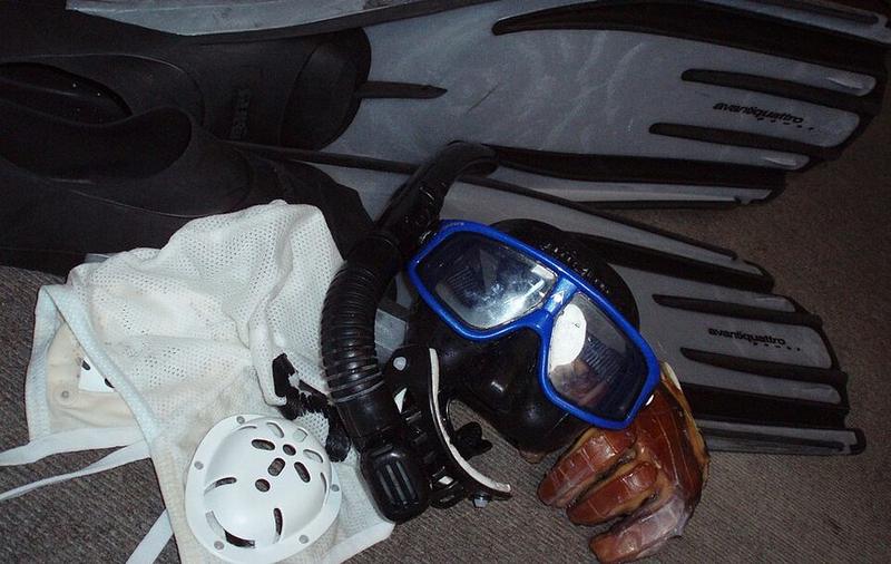 ZEEPORTE Snorkel Set — with Travel Fins